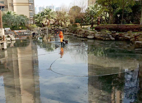 潮南景观池淤泥清理